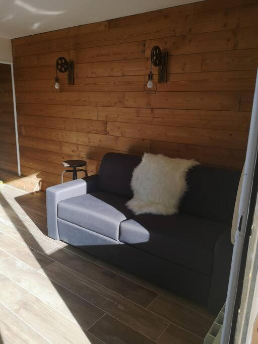 Au Pied Des Pistes Avec Parking Entierement Renove Apartment Huez Exterior photo