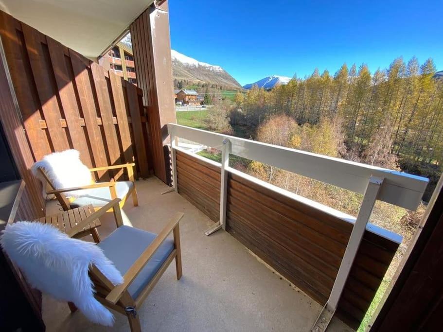 Au Pied Des Pistes Avec Parking Entierement Renove Apartment Huez Exterior photo