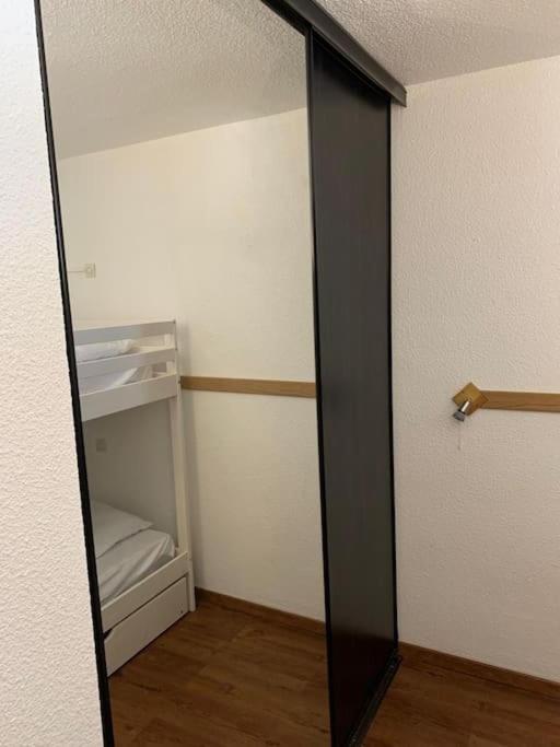 Au Pied Des Pistes Avec Parking Entierement Renove Apartment Huez Exterior photo